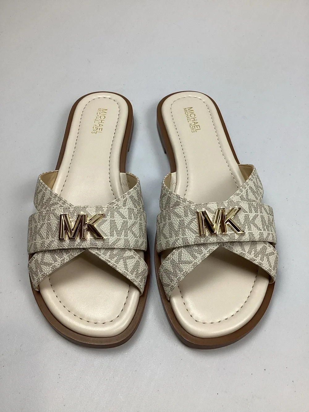 MICHAEL Michael Kors Slides Slip On Logo Sandals Size 7.5 NWOT